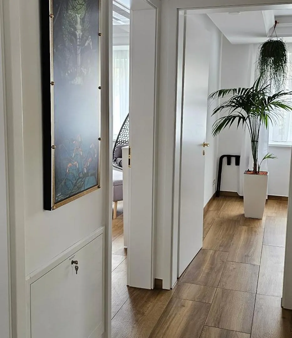 Exotic Tropical Palace Stuttgart Apartment